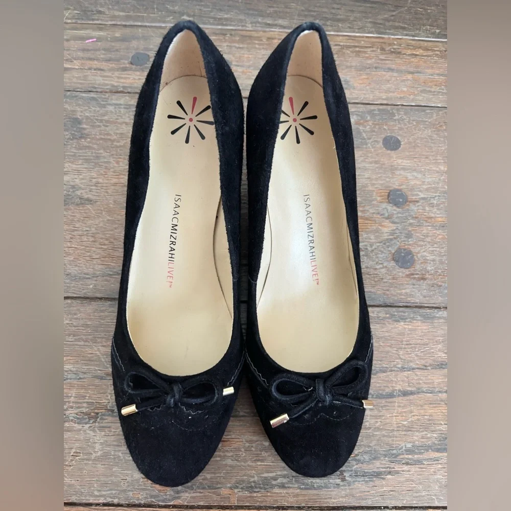 Isaac Mizrahi Elegant Black Suede Women's Wedge Shoes Size 7 - Picture 2 of 6